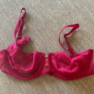 Chantelle 34C hot pink lace bra